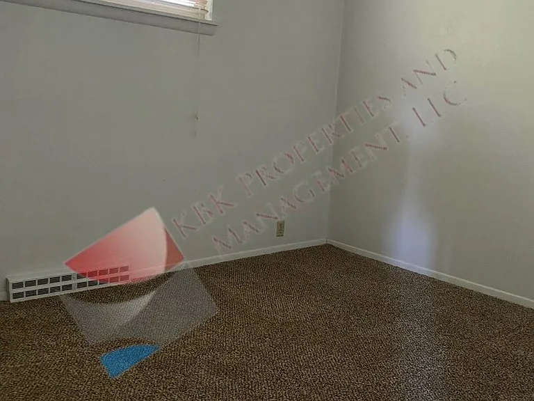 711 Murphy Dr — Photo 12