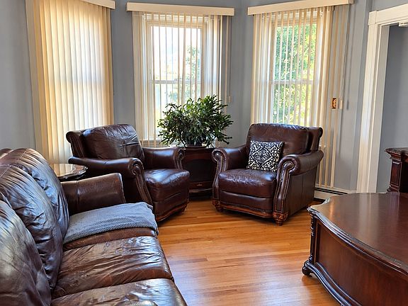 5th image of 282 Lafayette St #1