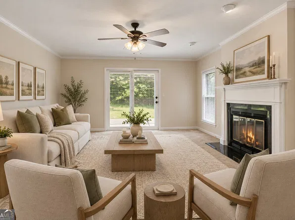 7101 Woodridge Ln, Union City, GA 30291