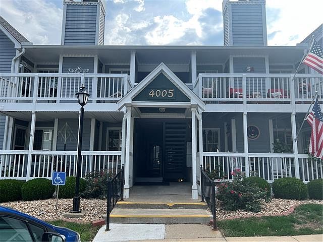 1st image of 4005 S Crysler Ave APT 5