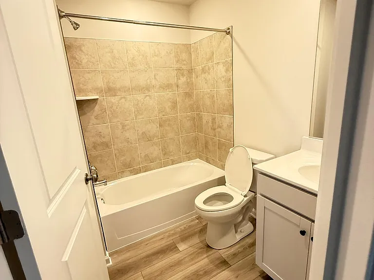 1353 Cedar Valley Rd — Photo 35