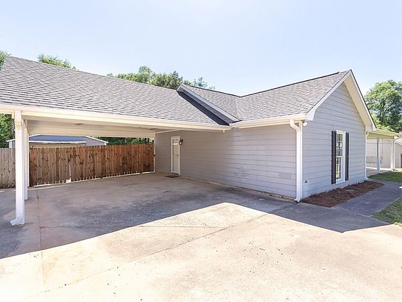4th image of 9240 Lee Road 240