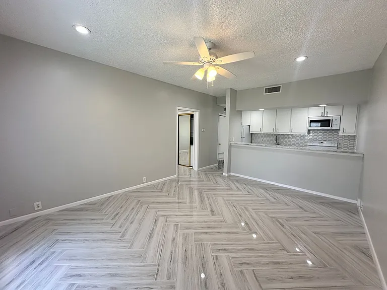 3626 Prescott Ave — Photo 5