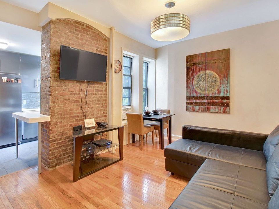 1st image of 214 Bradhurst Ave APT 2