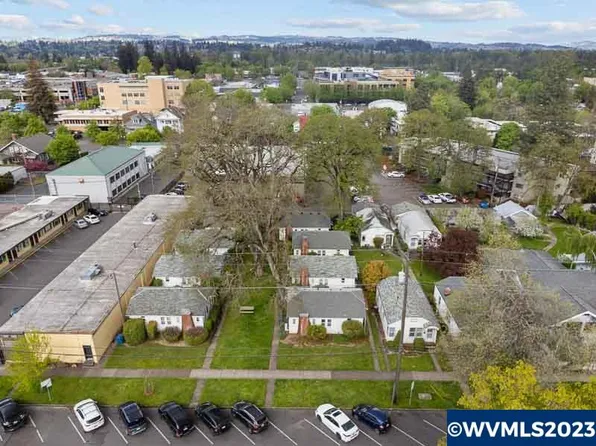 701 Cottage St NE, Salem, OR 97301