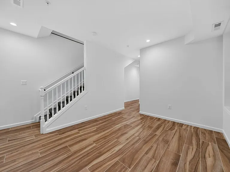 3214 Dubois Pl SE #1 — Photo 13