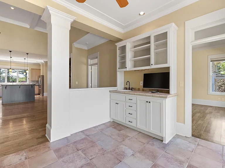 130 Iron Horse Dr — Photo 48