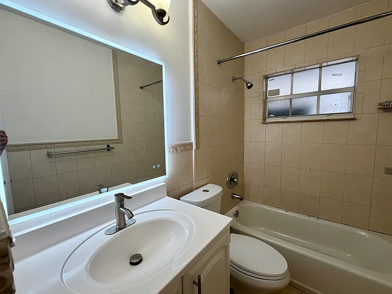 11603 SW 7th Ter #1 — Photo 7