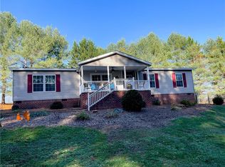 129 Kelly Trl, Mount Airy, NC 27030