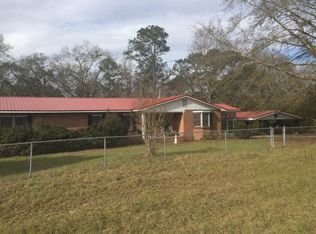 9 Oak St, Fort Mitchell, AL 36856