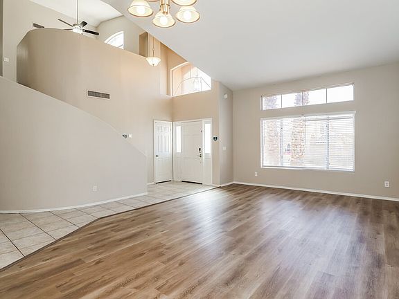 4th image of 1216 E Wildwood Dr