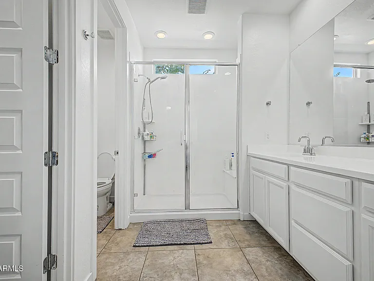 9012 W Solano Dr — Photo 17