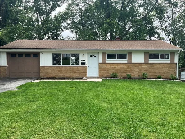 157 Suncrest Dr, Verona, PA 15147