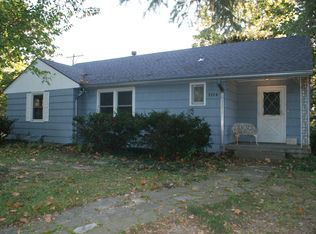 3228 NW Alice Dr, Topeka, KS 66618