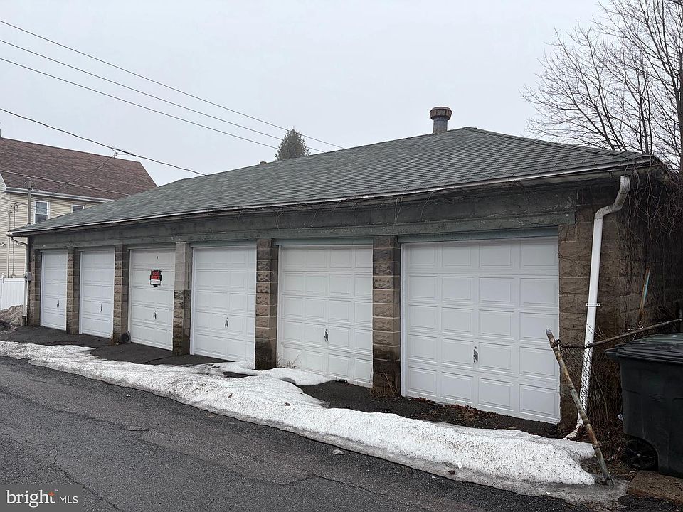 1st image of 116 N Laurel St