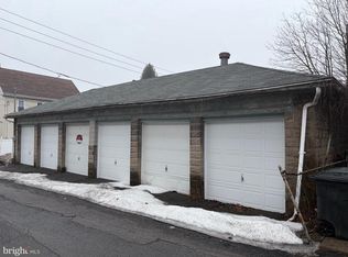 116 N Laurel St, Sugarloaf, PA 18249