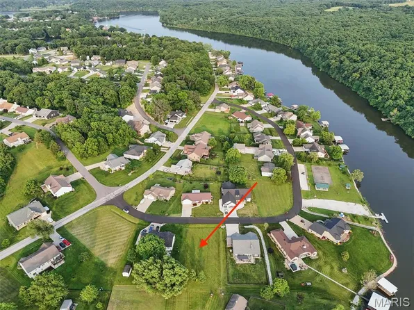 10868 Magnolia Dr, Foristell, MO 63348