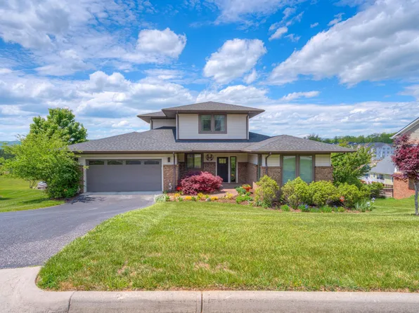 609 Kelly Ln, Blacksburg, VA 24060