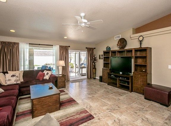 3rd image of 3628 Tarpon Dr