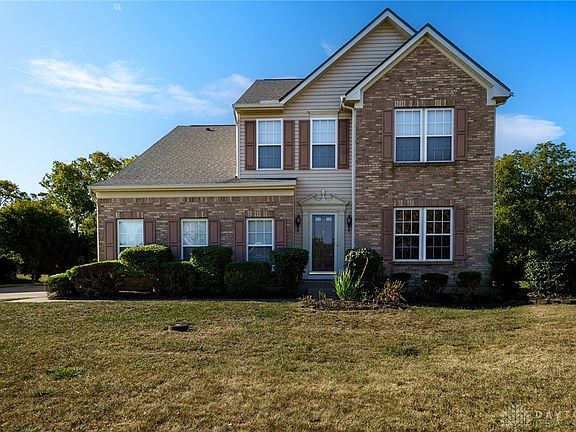 2nd image of 3515 Queen Victoria Ct