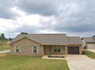477 Banyon Rd, Toney, AL 35773