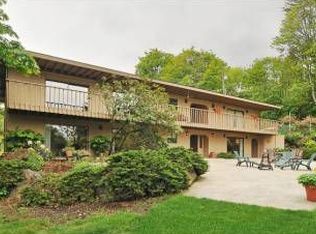 10332 Aqua Way S, Seattle, WA 98168