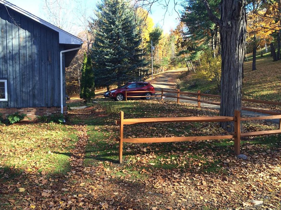 1st image of 41 Winch Way