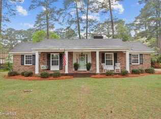 109 Edgewood Dr, Pinetops, NC 27864