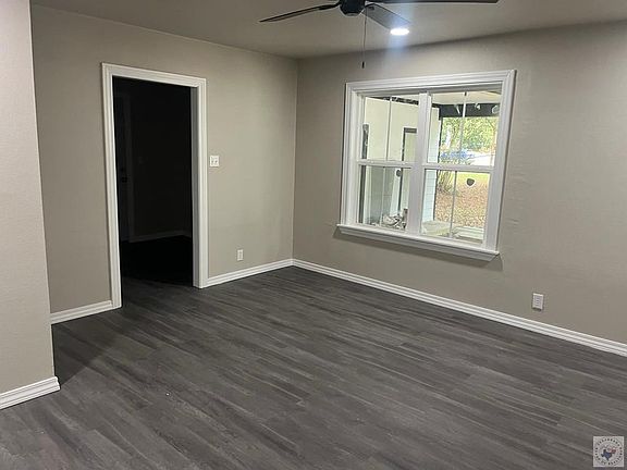 5th image of 528 Piermont Dr