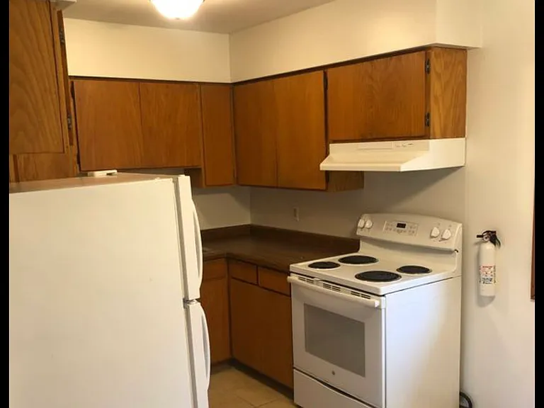 612 Garnet St — Photo 5