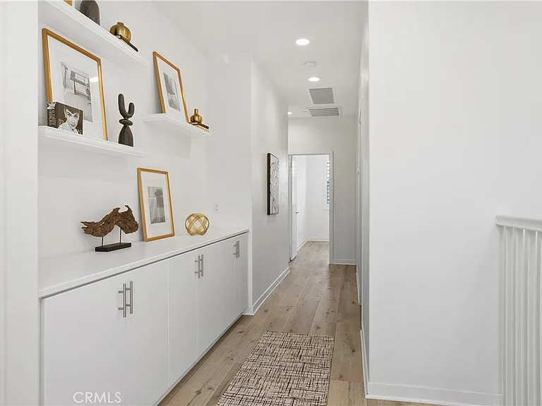 85 Savannah — Photo 16