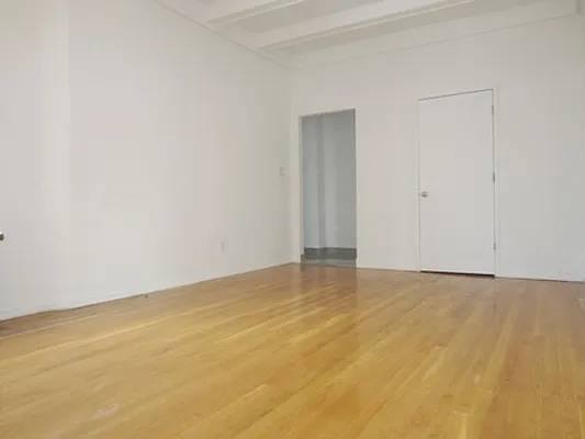 Rented by City Connections Realty | media 34