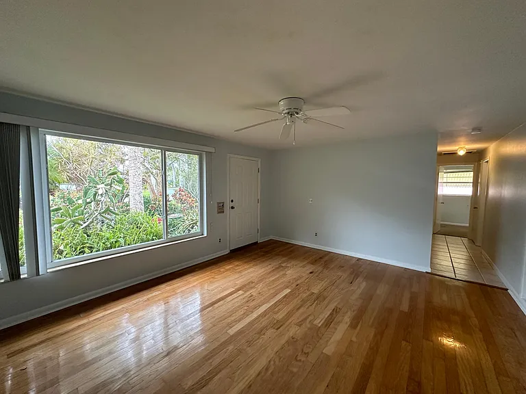 1580 5th Ct — Photo 7