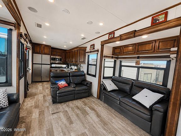4th image of 8286 Lake Shore Dr #297
