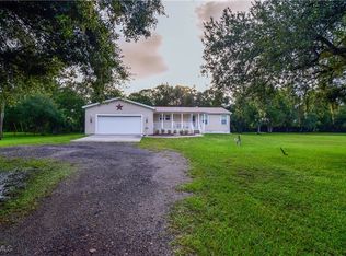 5770 Neal Rd, Fort Myers, FL 33905