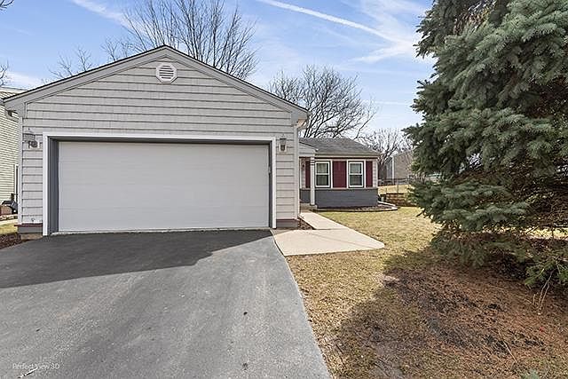 1st image of 695 Middleton Dr