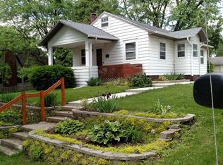402 22nd St NE, Cedar Rapids, IA 52402