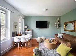 243 E 26th St Floor 2, Brooklyn, NY 11226