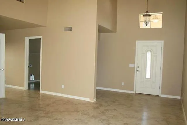 1730 E Cortez Dr — Photo 2