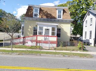 24 Bay St, Springfield, MA 01109