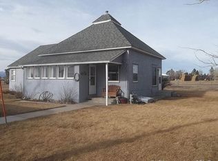 206 Preuit Rd, Wheatland, WY 82201