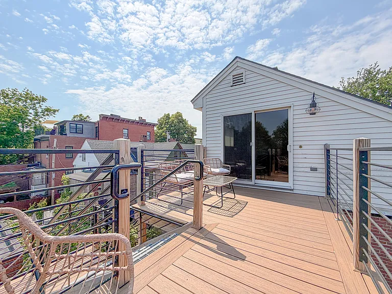 168 Danforth St #3 — Photo 37