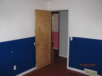 2nd image of 5797 Southwood St