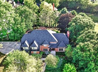 1087 Arrowwood Dr, Carmel, IN 46033