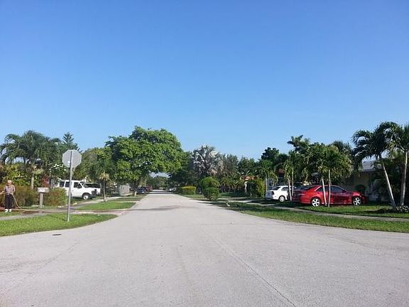 4th image of 10901 SW 69th Dr