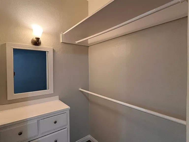 0080 - 328 Elm Ave. Llc. — Photo 12