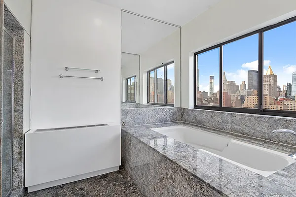 Rented by Compass | media 12