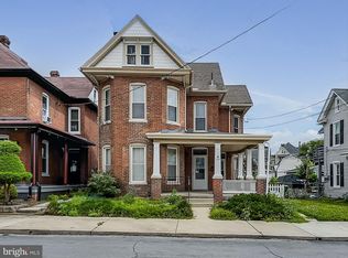 125 Snider Ave, Waynesboro, PA 17268