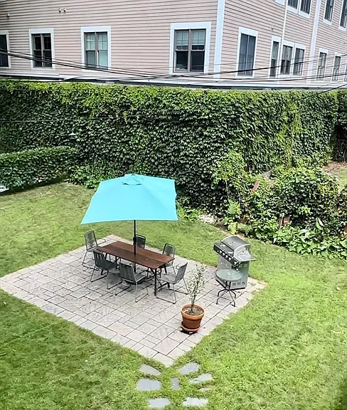 180 K St #2 — Photo 15