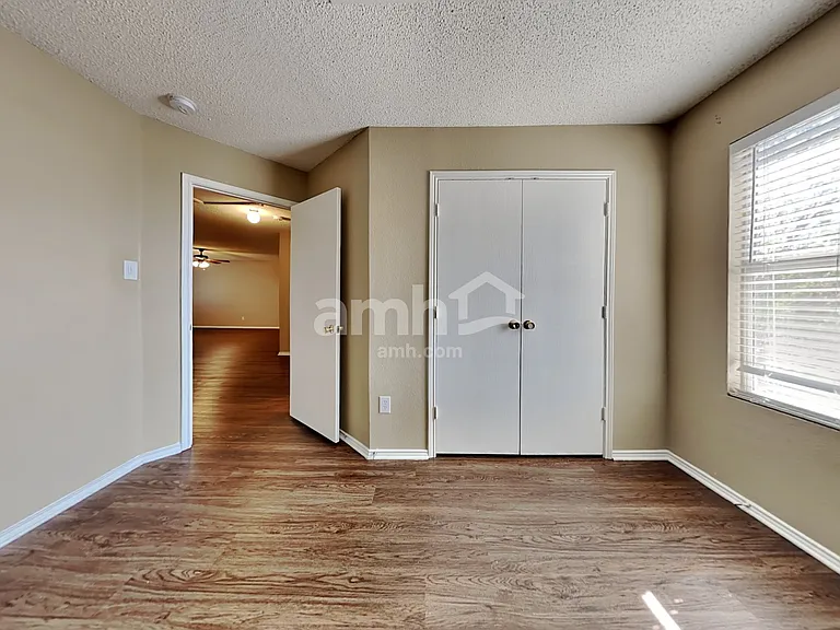 5112 Prestwick Dr — Photo 21